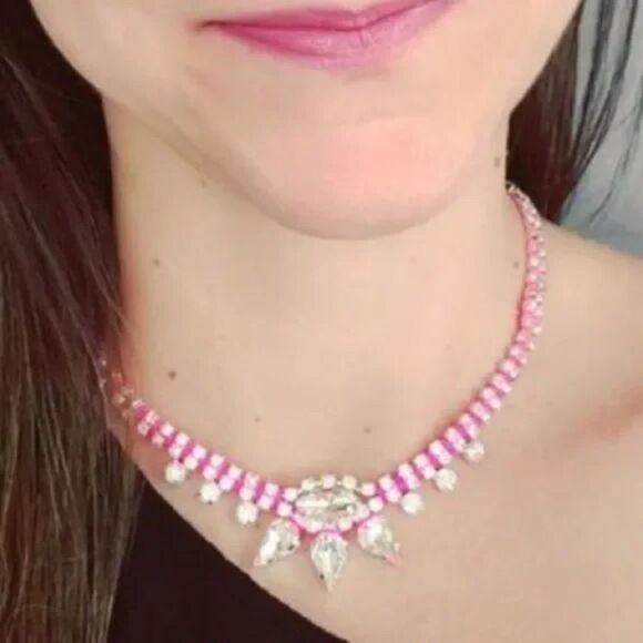 Stella & Dot Neon Pink Dream Statement Necklace - Picture 5 of 11